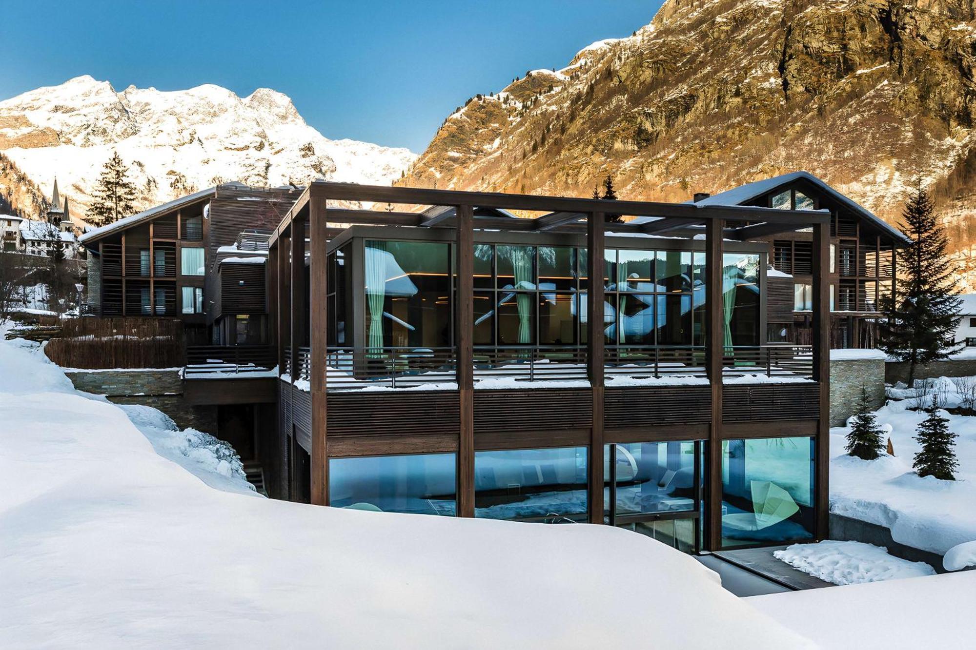Nh Collection Alagna Mirtillo Rosso エクステリア 写真