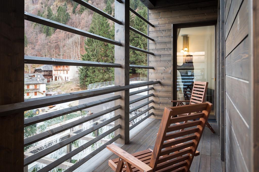 Nh Collection Alagna Mirtillo Rosso エクステリア 写真